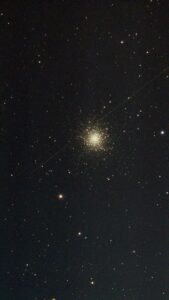 M 13, Messier 13, 90 x 10 seconds SeeStar live stack.
