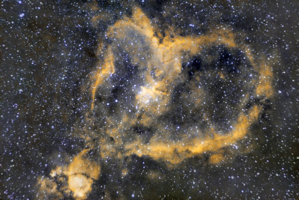 The Heart Nebula - 80 x 180 second - 11/02/2024 - Ha OIII Stack Processed with GraXpert and Siril - HubbleMatic